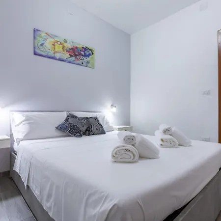 Appartamento Centrale Apartment *